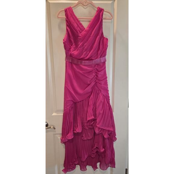 Pink Womens Dress Size Medium Pleated Ruffled Bottom Back Zipper - Picture 1 of 5